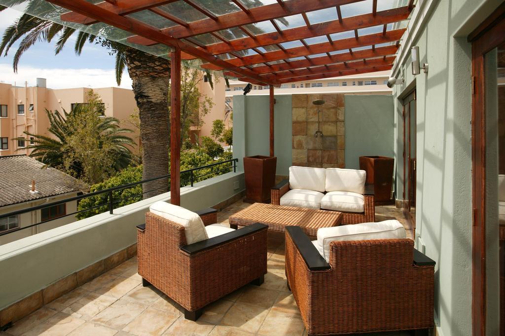 Sweet Ocean View Guesthouse Cape Town Exterior photo