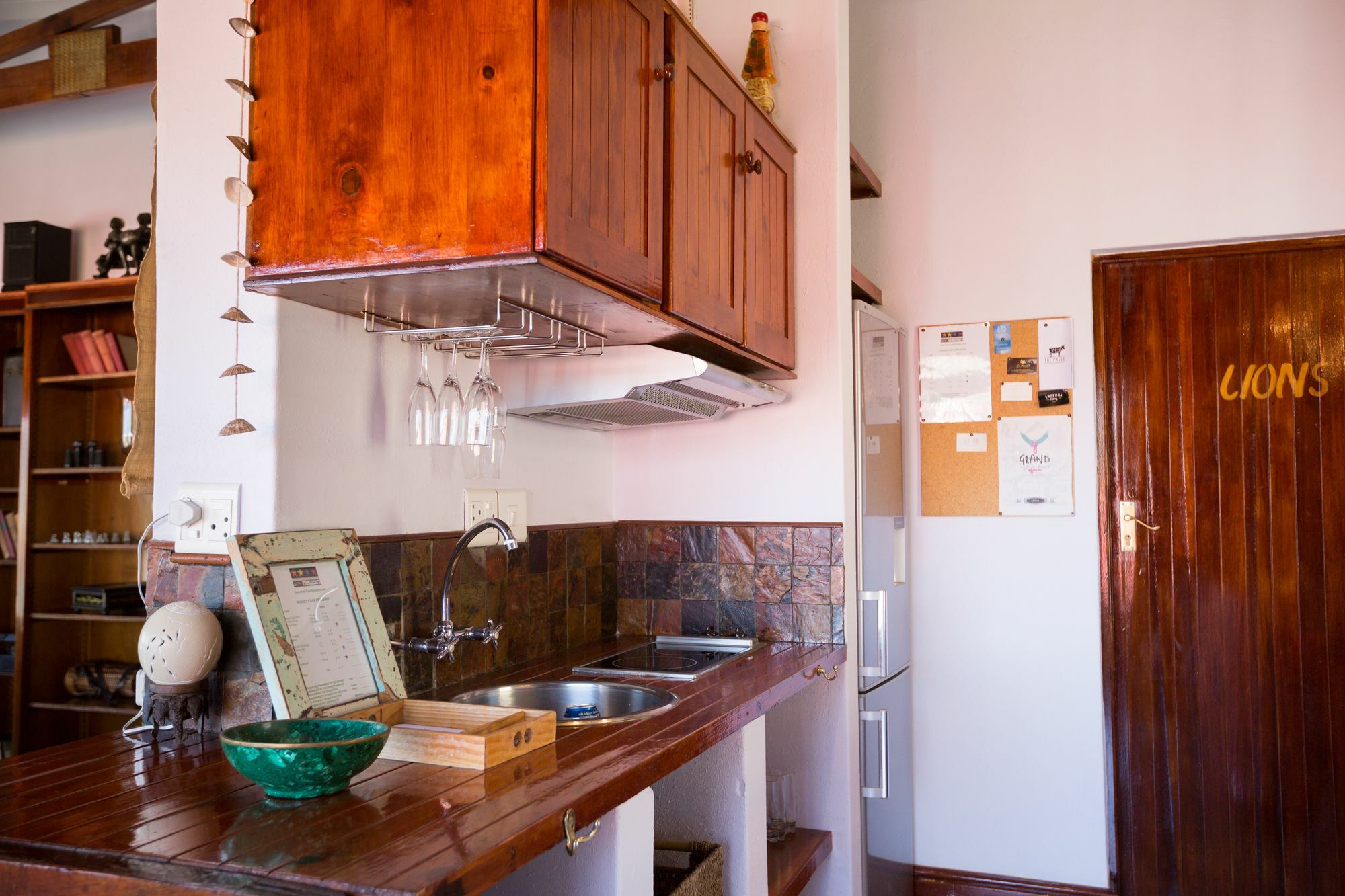 Sweet Ocean View Guesthouse Cape Town Exterior photo